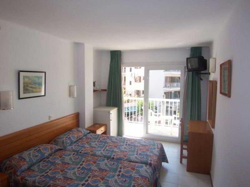 Hostal Residencia Sutimar Peguera Luaran gambar