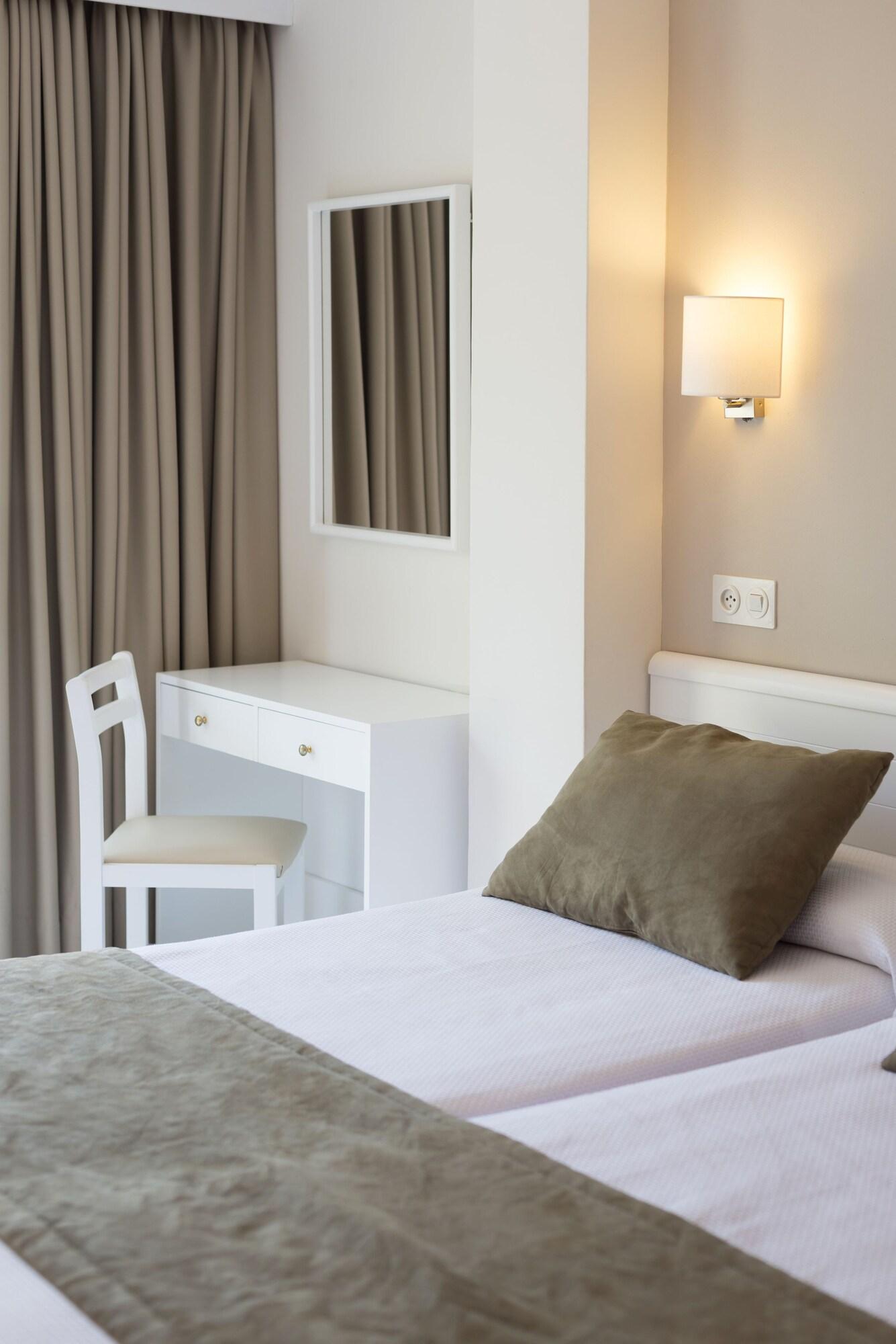 Hostal Residencia Sutimar Peguera Luaran gambar